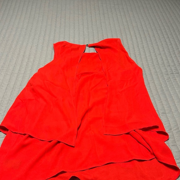 The Limited Red Top - Picture 2 of 3